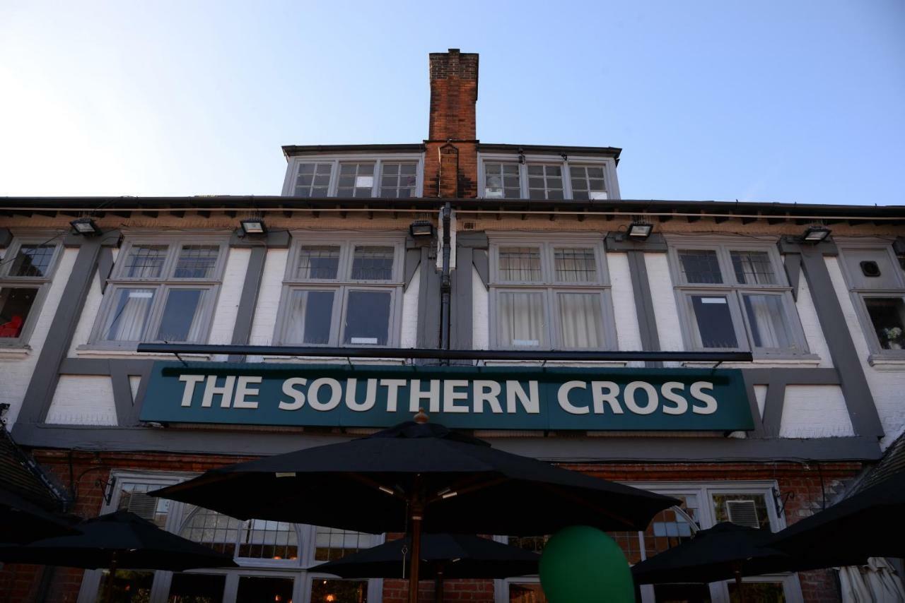 Southern Cross Watford  Exterior foto
